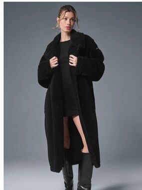 ALO Yoga Black Plush Teddy Sherpa Jacket